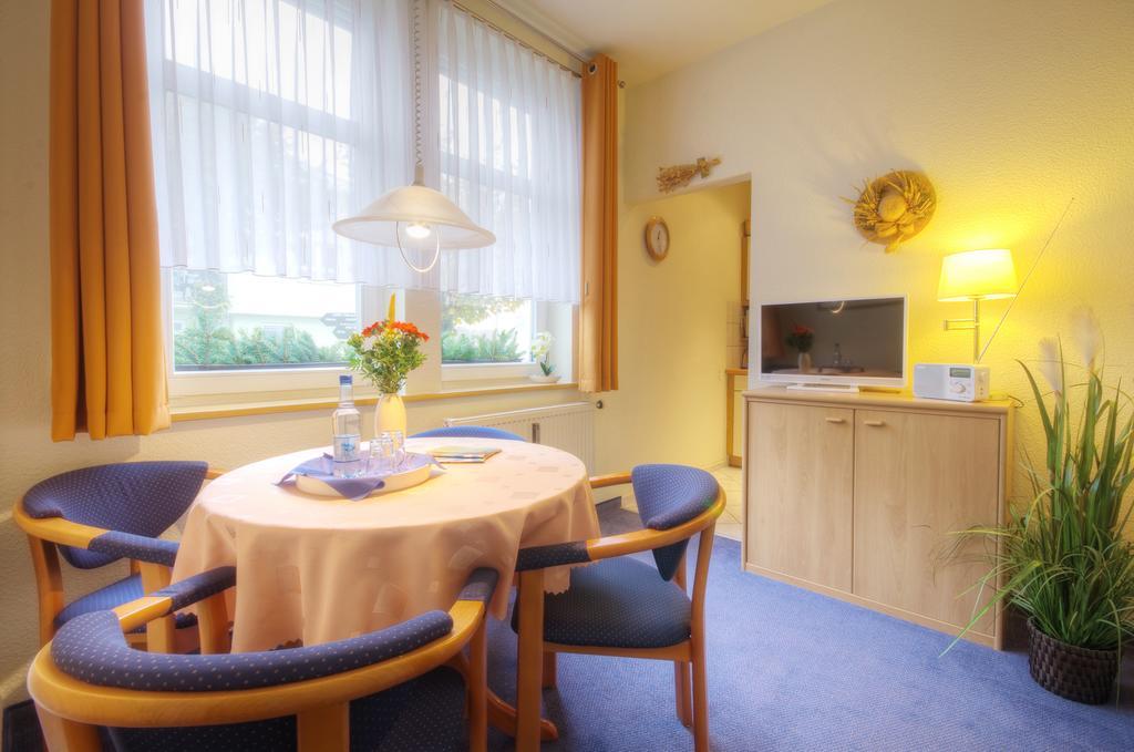 דירות אוברהוף Haus Sonnenruh מראה חיצוני תמונה